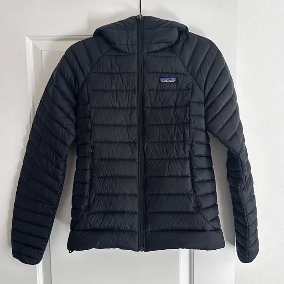 Patagonia Black Hooded Puffer Down Jacket - Picture 4 of 8